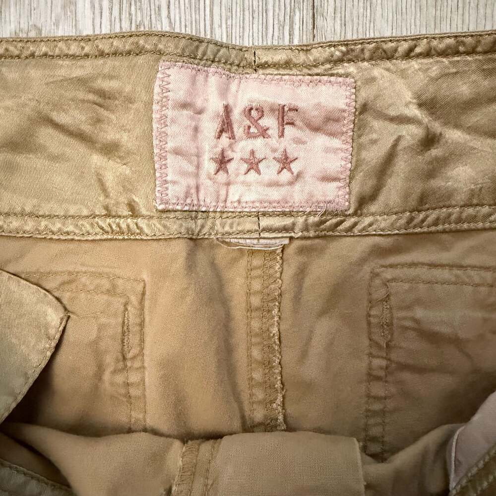 Abercrombie & Fitch Y2K Utility Cargo Capri Pants - Picture 3 of 7
